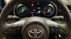 Toyota Yaris 1.5 Hybrid Design 5dr CVT Hybrid Hatchback